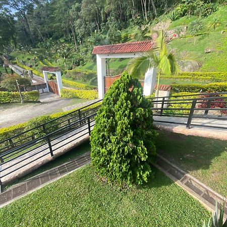 ホテル Rancho Ecoturistico El Faro ラ・メサ エクステリア 写真