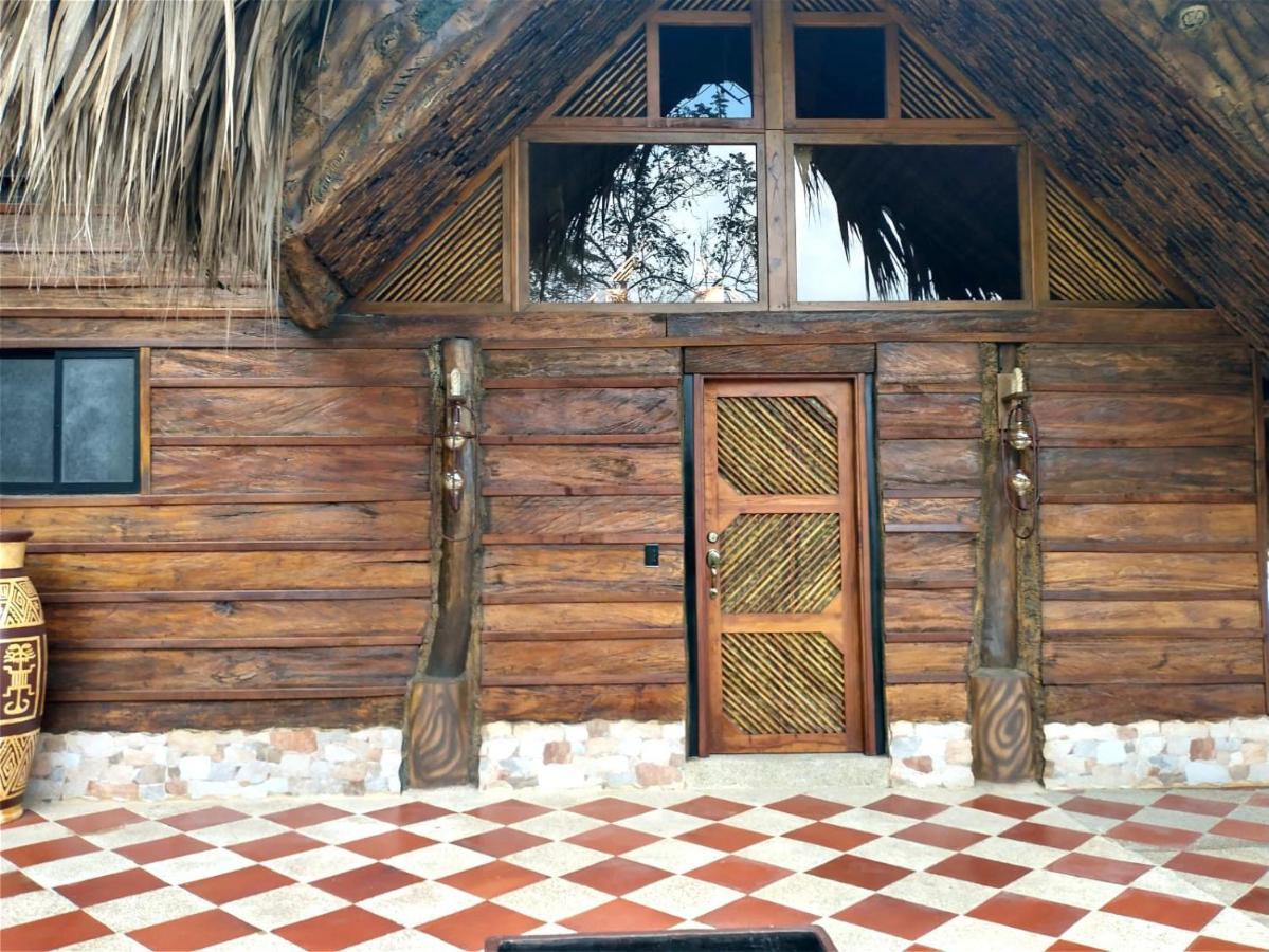 ホテル Rancho Ecoturistico El Faro ラ・メサ エクステリア 写真