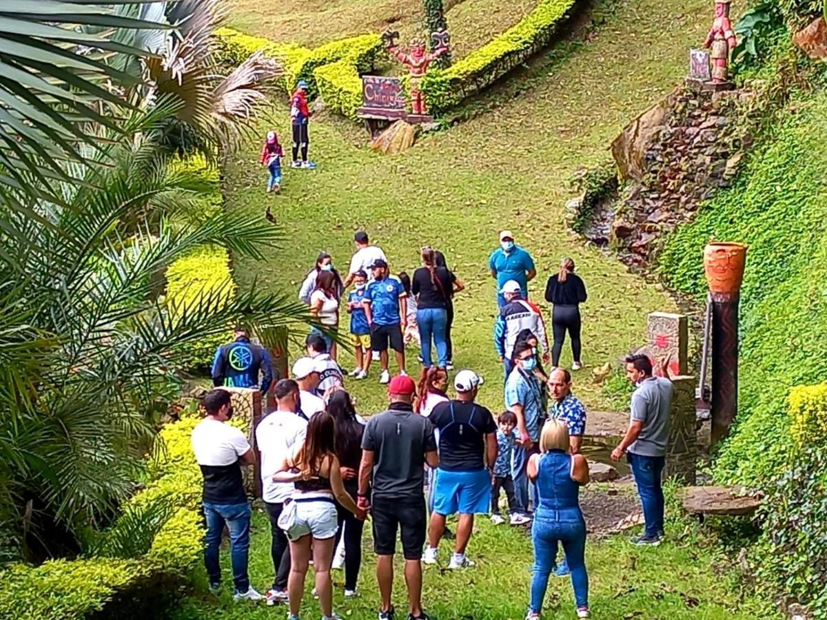 ホテル Rancho Ecoturistico El Faro ラ・メサ エクステリア 写真