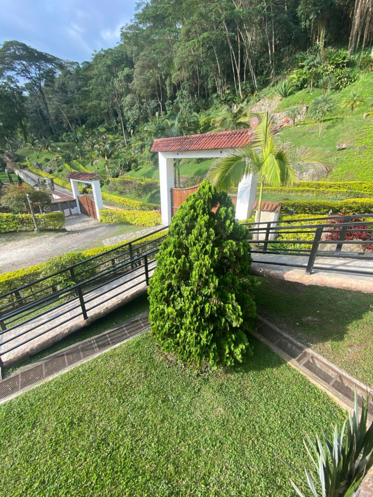 ホテル Rancho Ecoturistico El Faro ラ・メサ エクステリア 写真